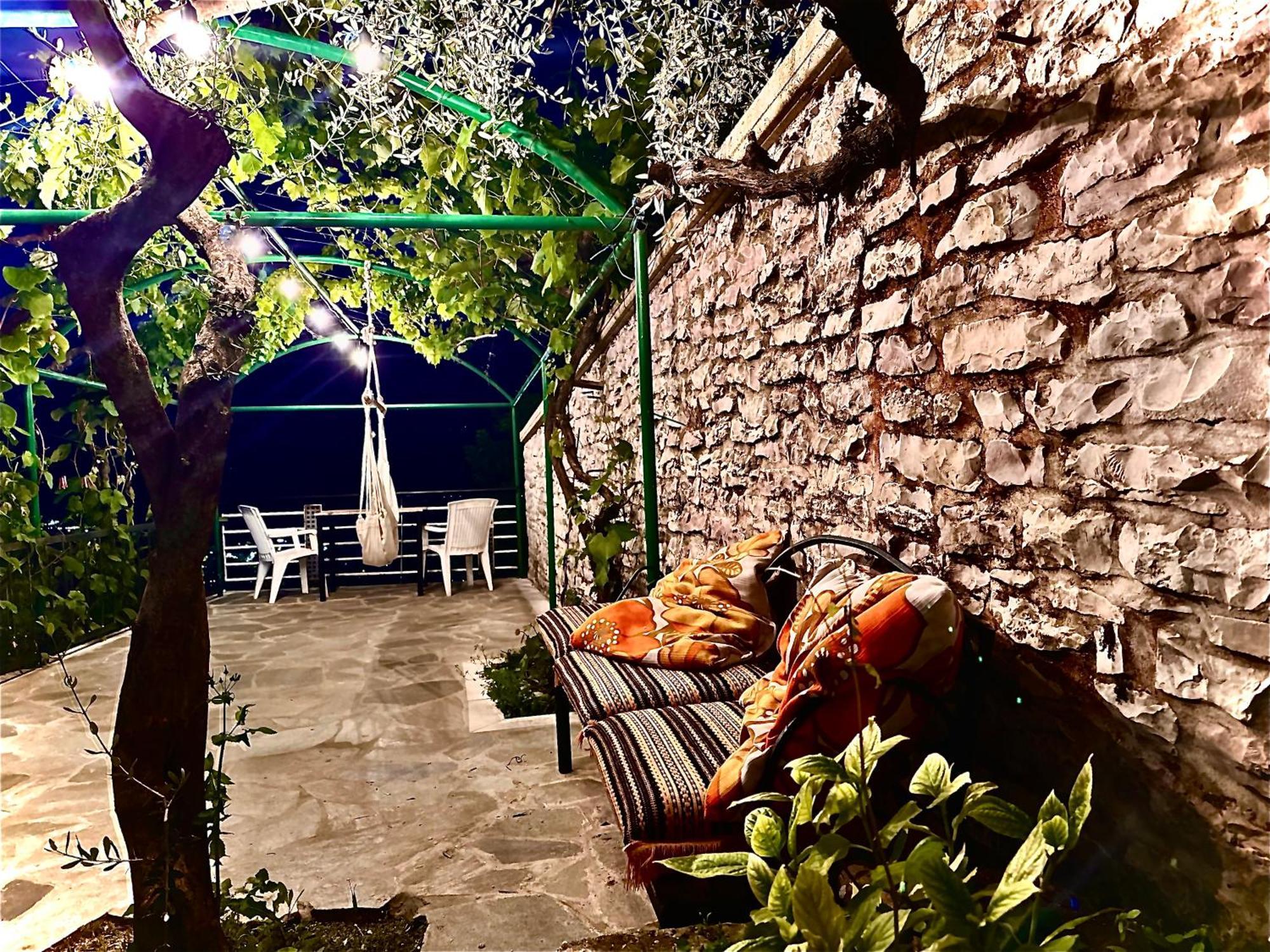 Guesthouse Mele Gjirokastër Exterior foto