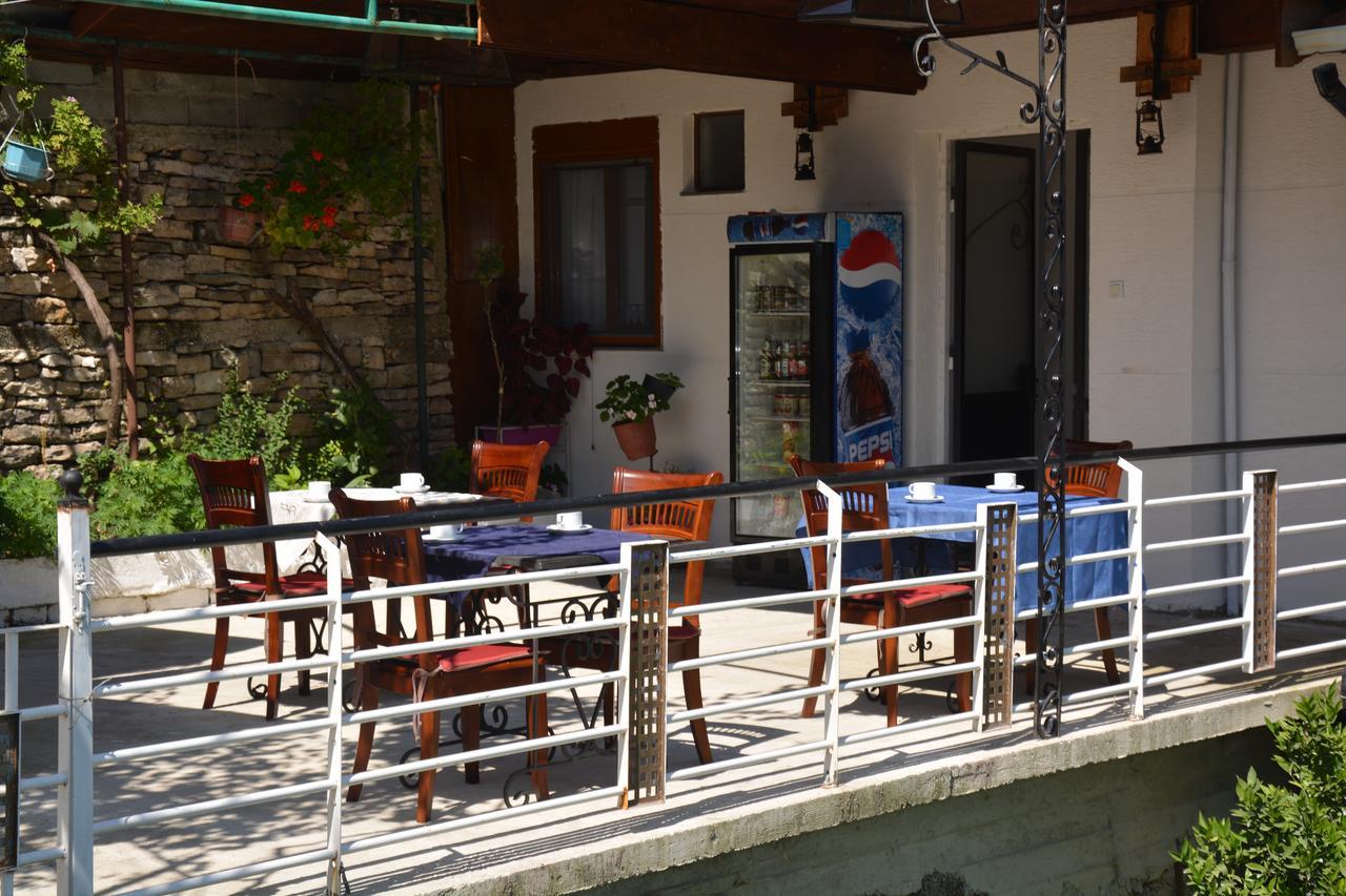 Guesthouse Mele Gjirokastër Exterior foto